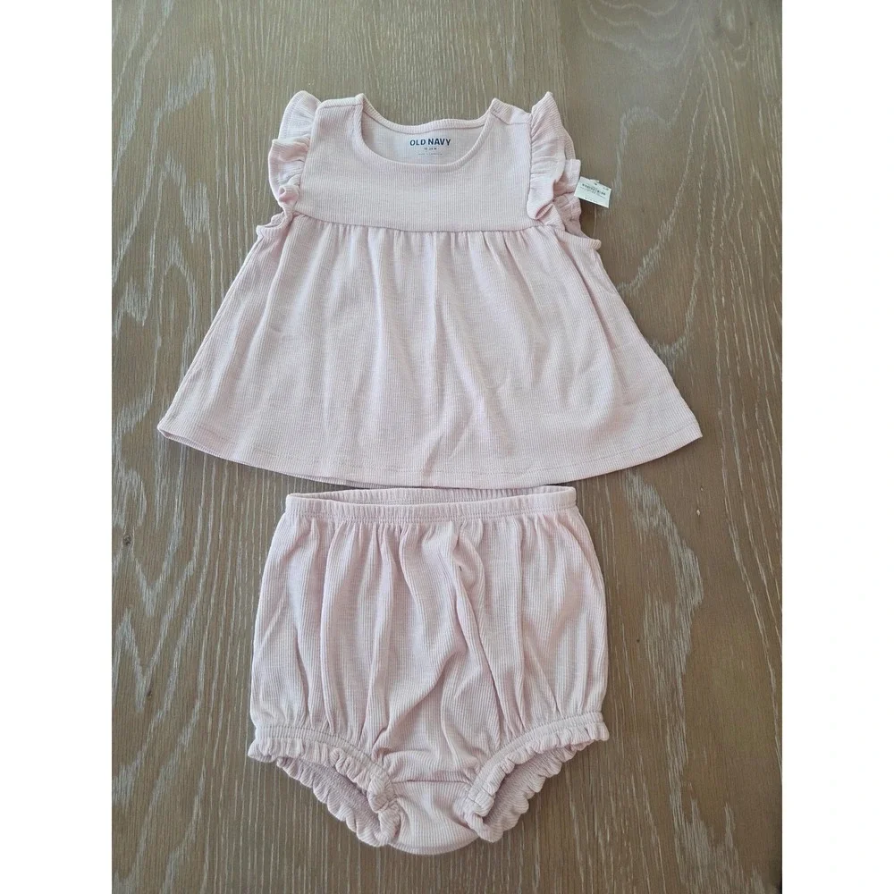 Old navy baby girl set 12-18‎ mos